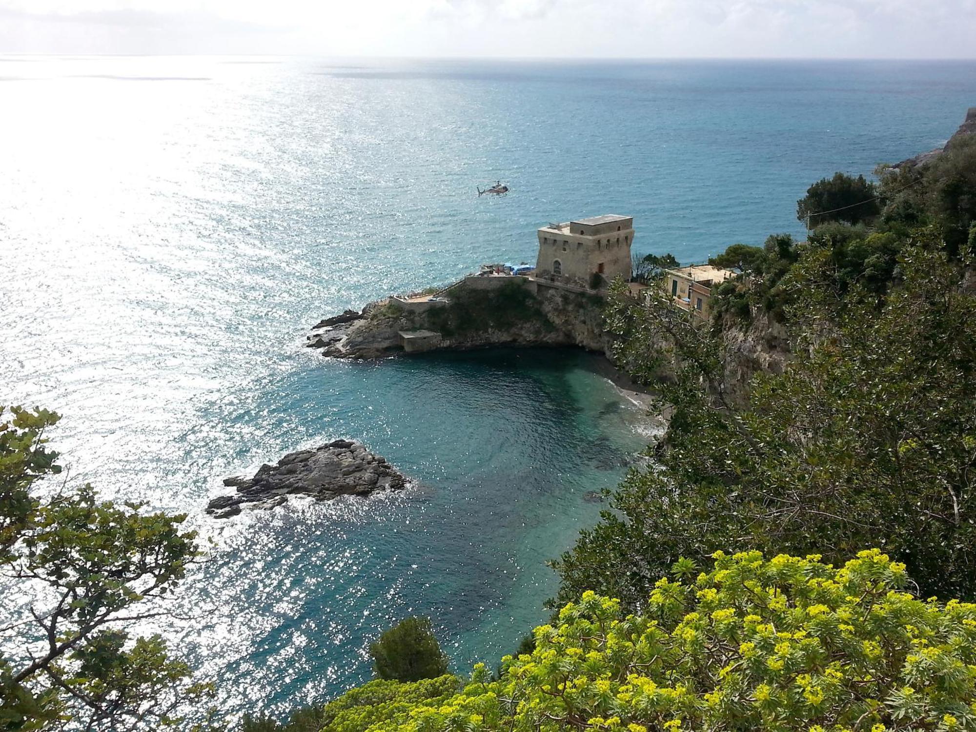 Casa Vacanze Bouganvillea Cetara Exterior photo